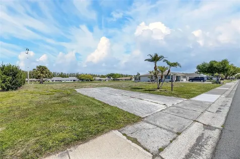 1738 W Del Webb Boulevard Sun City Center FL 33573