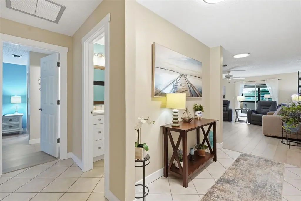1304 13th Circle SE Largo FL 33771