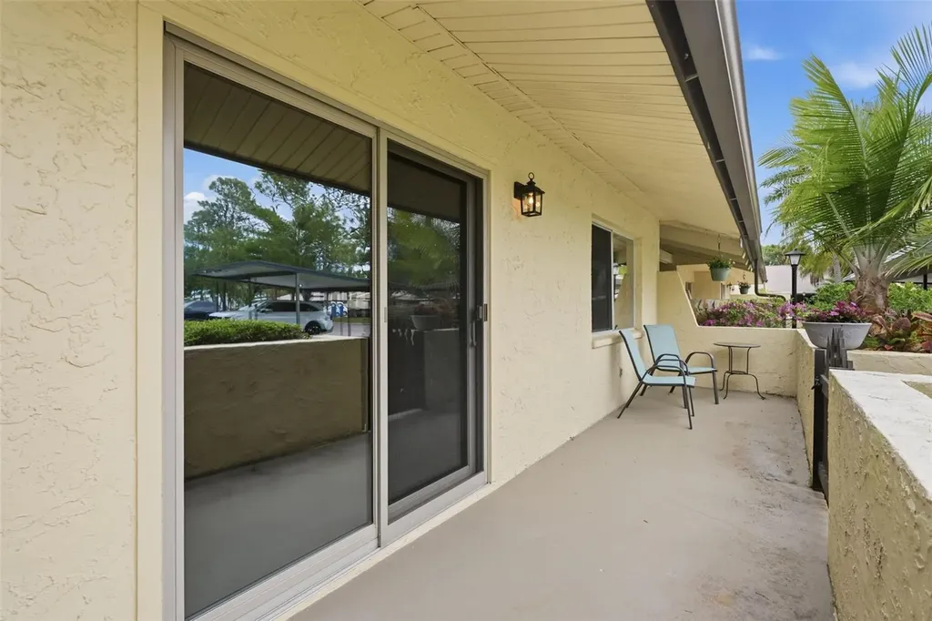 1304 13th Circle SE Largo FL 33771