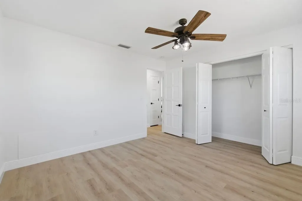 1856 Mova Street Sarasota FL 34231