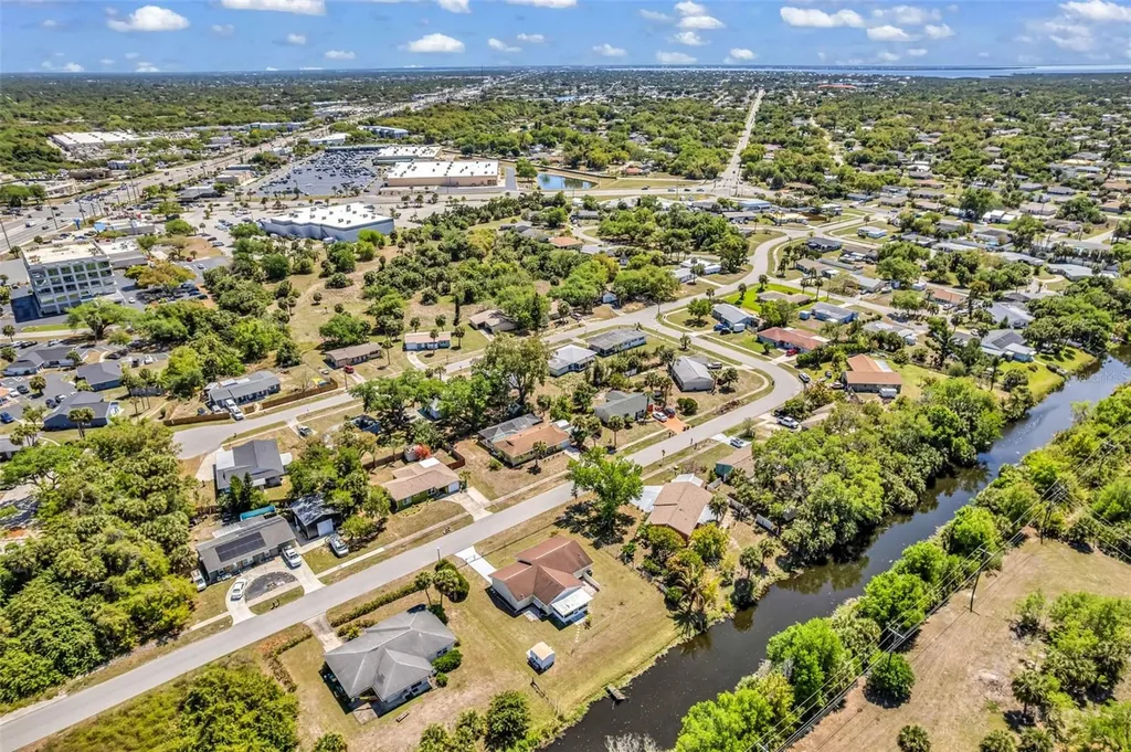 1361 Frizzell Lane NW Port Charlotte FL 33948