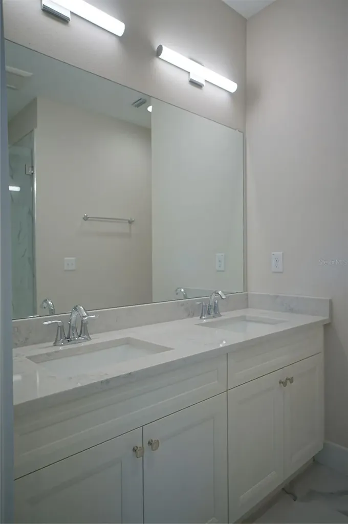 3124 W Azeele Street Tampa FL 33609