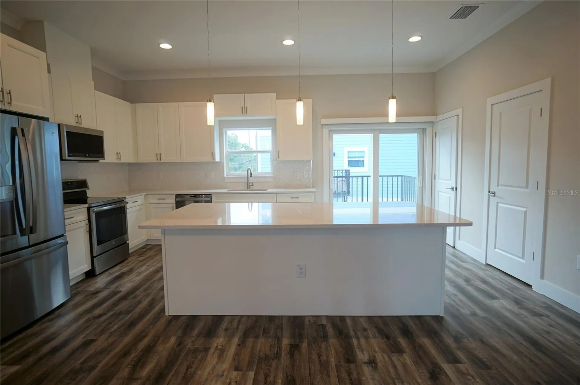 3124 W Azeele Street Tampa FL 33609