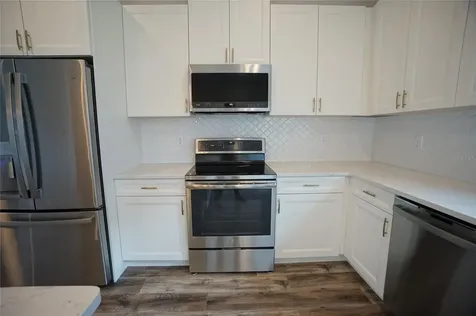 3124 W Azeele Street Tampa FL 33609