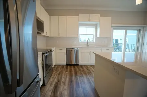 3124 W Azeele Street Tampa FL 33609