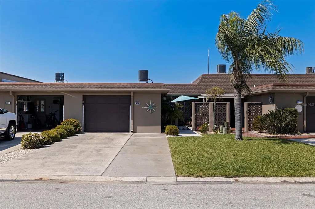 479 Boca Ciega Point Boulevard S St Petersburg FL 33708