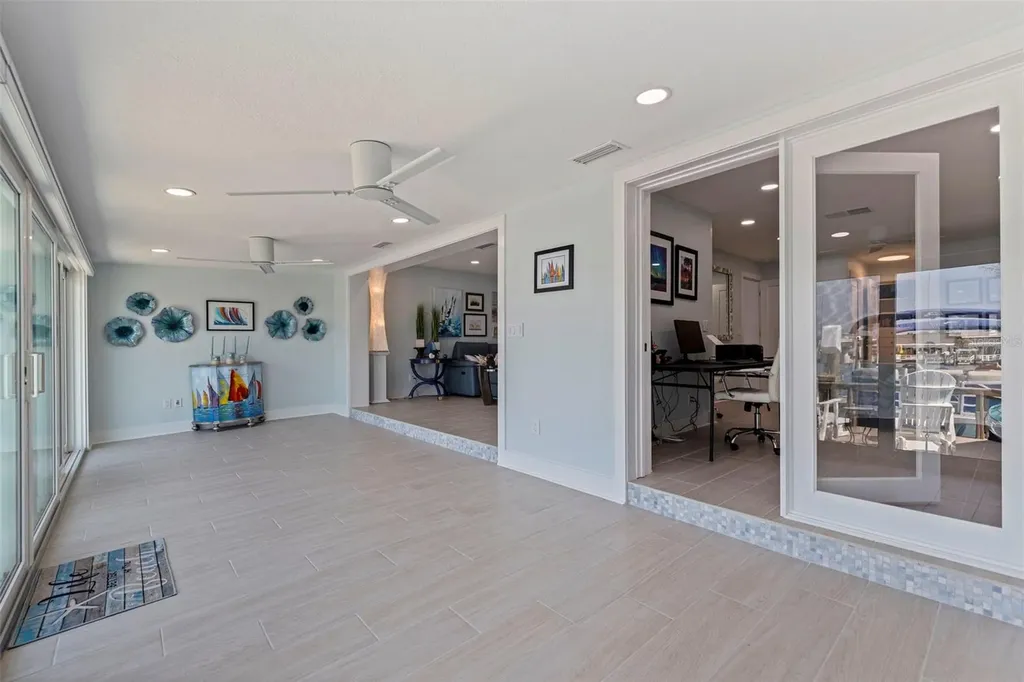 479 Boca Ciega Point Boulevard S St Petersburg FL 33708
