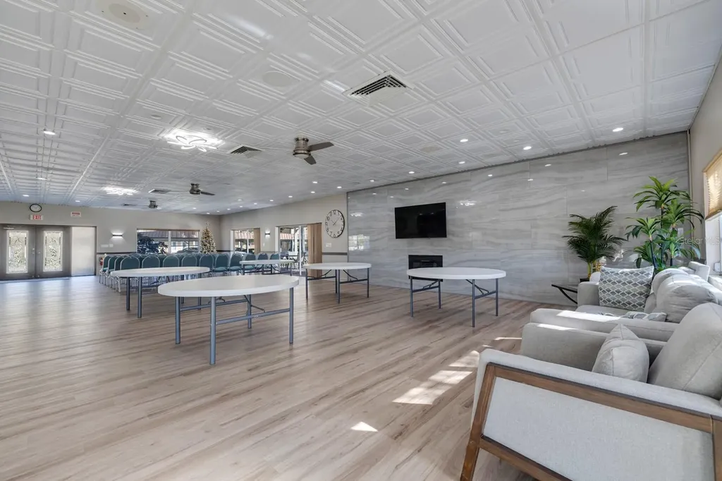 479 Boca Ciega Point Boulevard S St Petersburg FL 33708