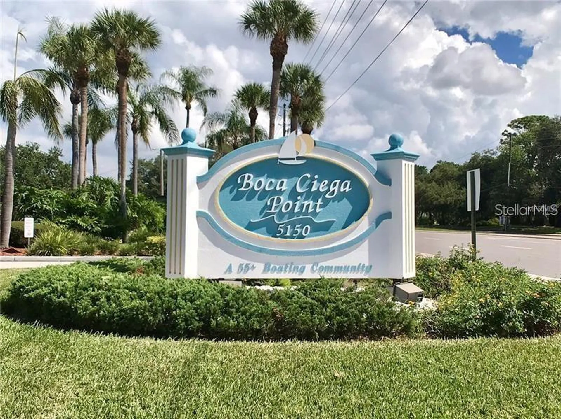479 Boca Ciega Point Boulevard S St Petersburg FL 33708