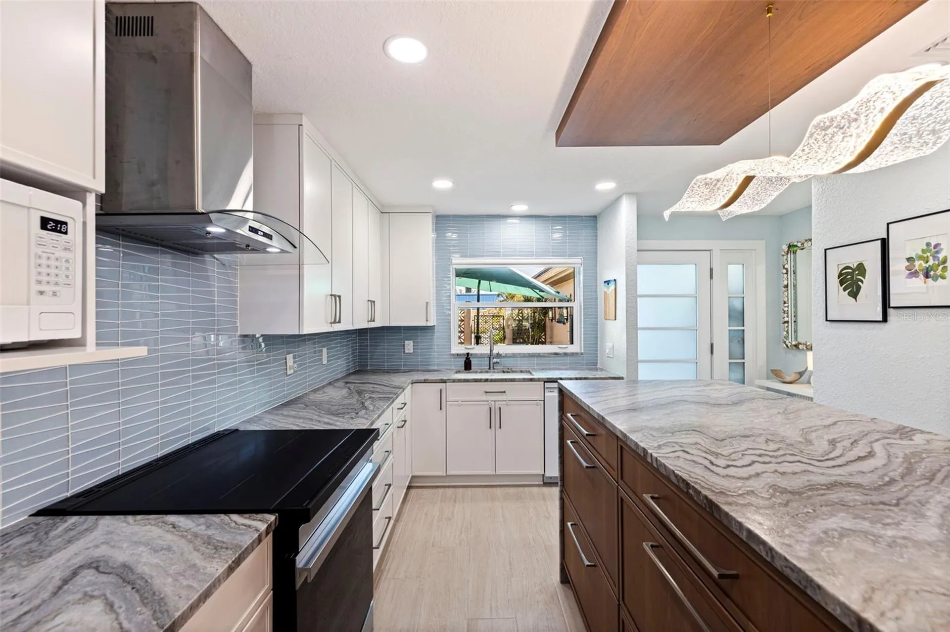 479 Boca Ciega Point Boulevard S St Petersburg FL 33708