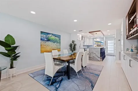 479 Boca Ciega Point Boulevard S St Petersburg FL 33708