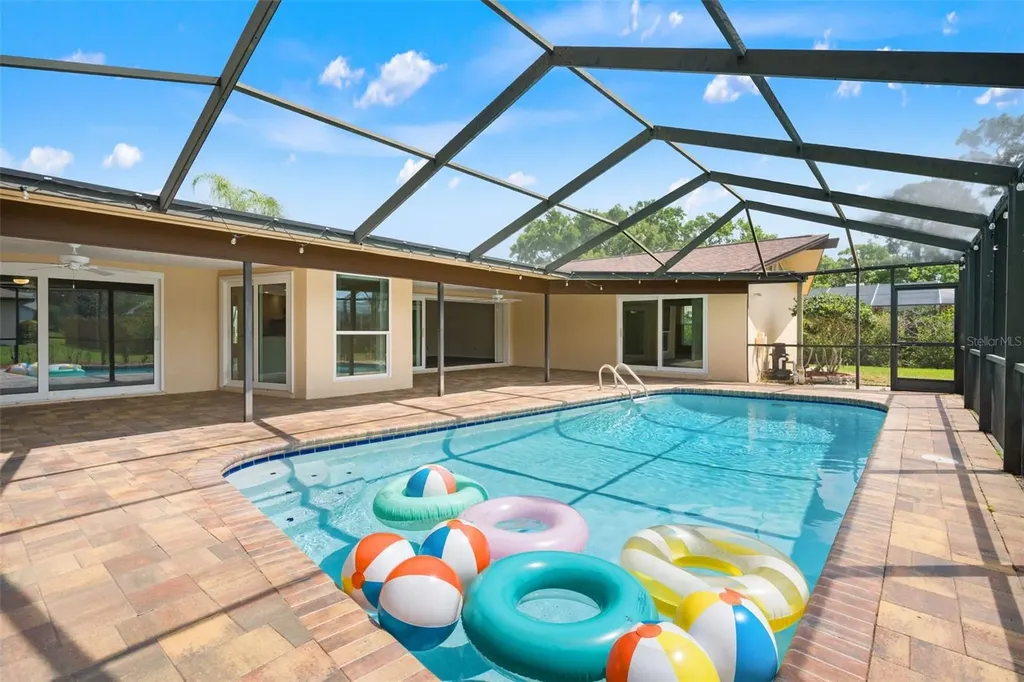 2889 Fair Green Drive Clearwater FL 33761