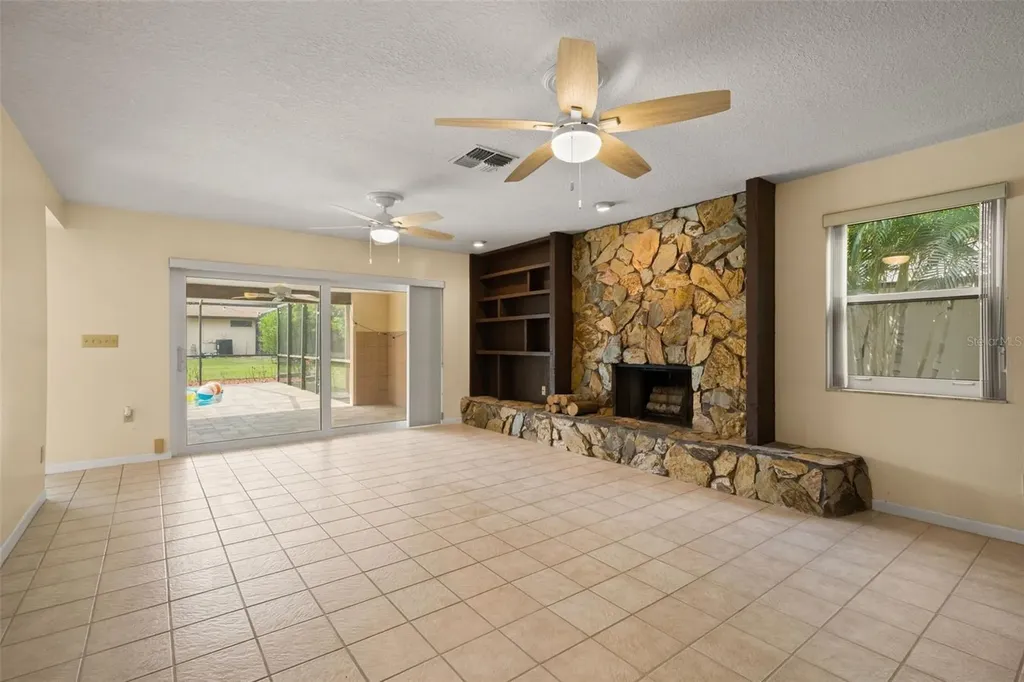2889 Fair Green Drive Clearwater FL 33761