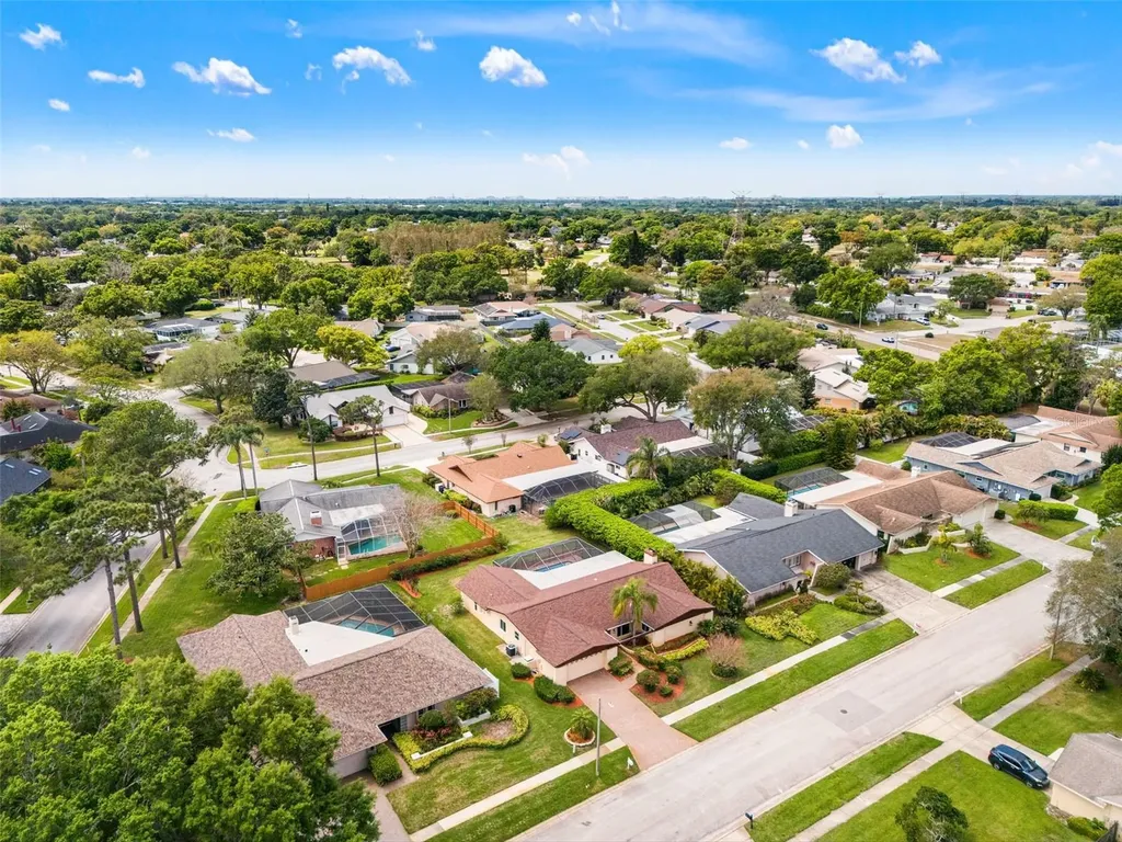 2889 Fair Green Drive Clearwater FL 33761