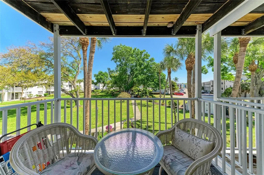 2431 Flamingo Boulevard Bradenton FL 34207