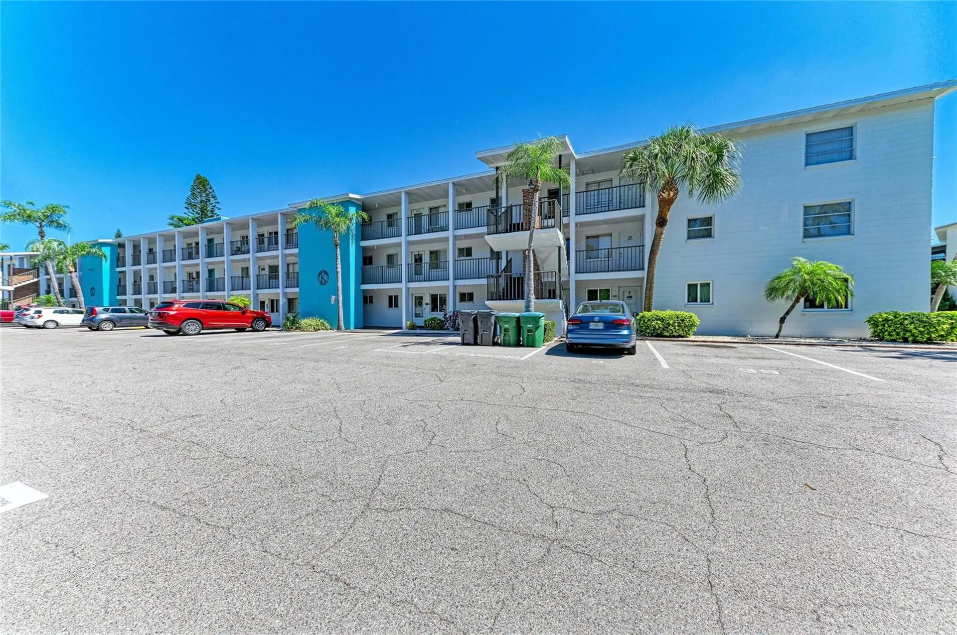 2431 Flamingo Boulevard Bradenton FL 34207
