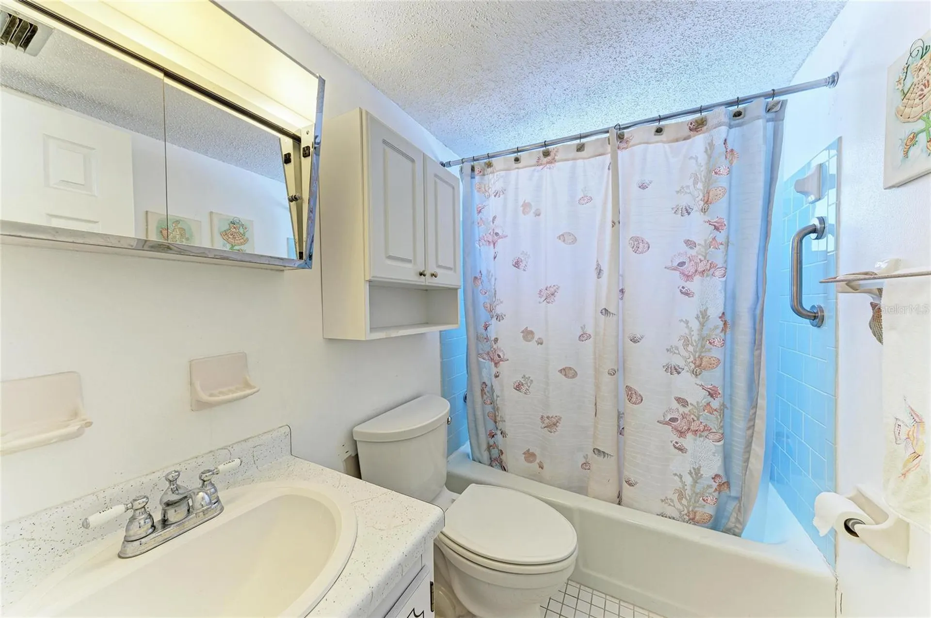 2431 Flamingo Boulevard Bradenton FL 34207