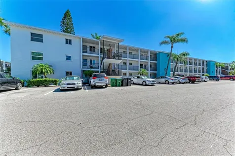 2431 Flamingo Boulevard Bradenton FL 34207