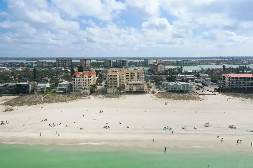 15 Somerset Street Clearwater Beach FL 33767