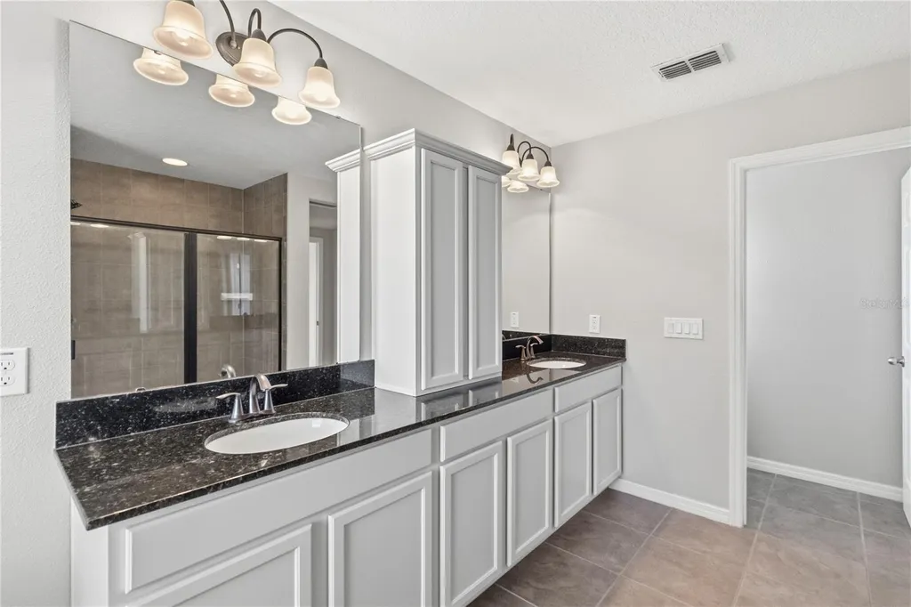 4408 Breeze Isle Lane Kissimmee FL 34744