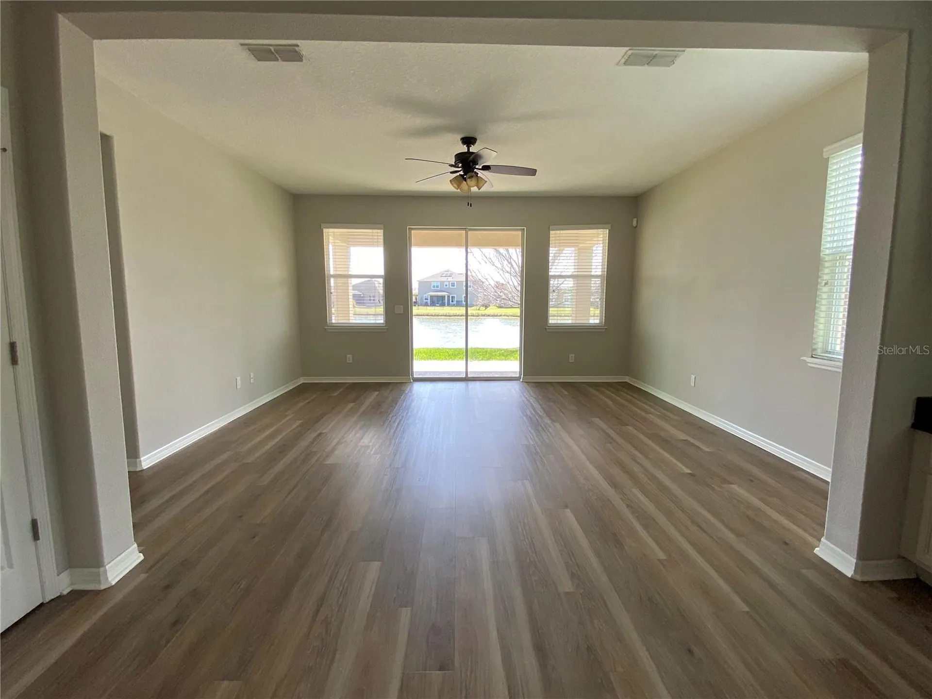 4408 Breeze Isle Lane Kissimmee FL 34744