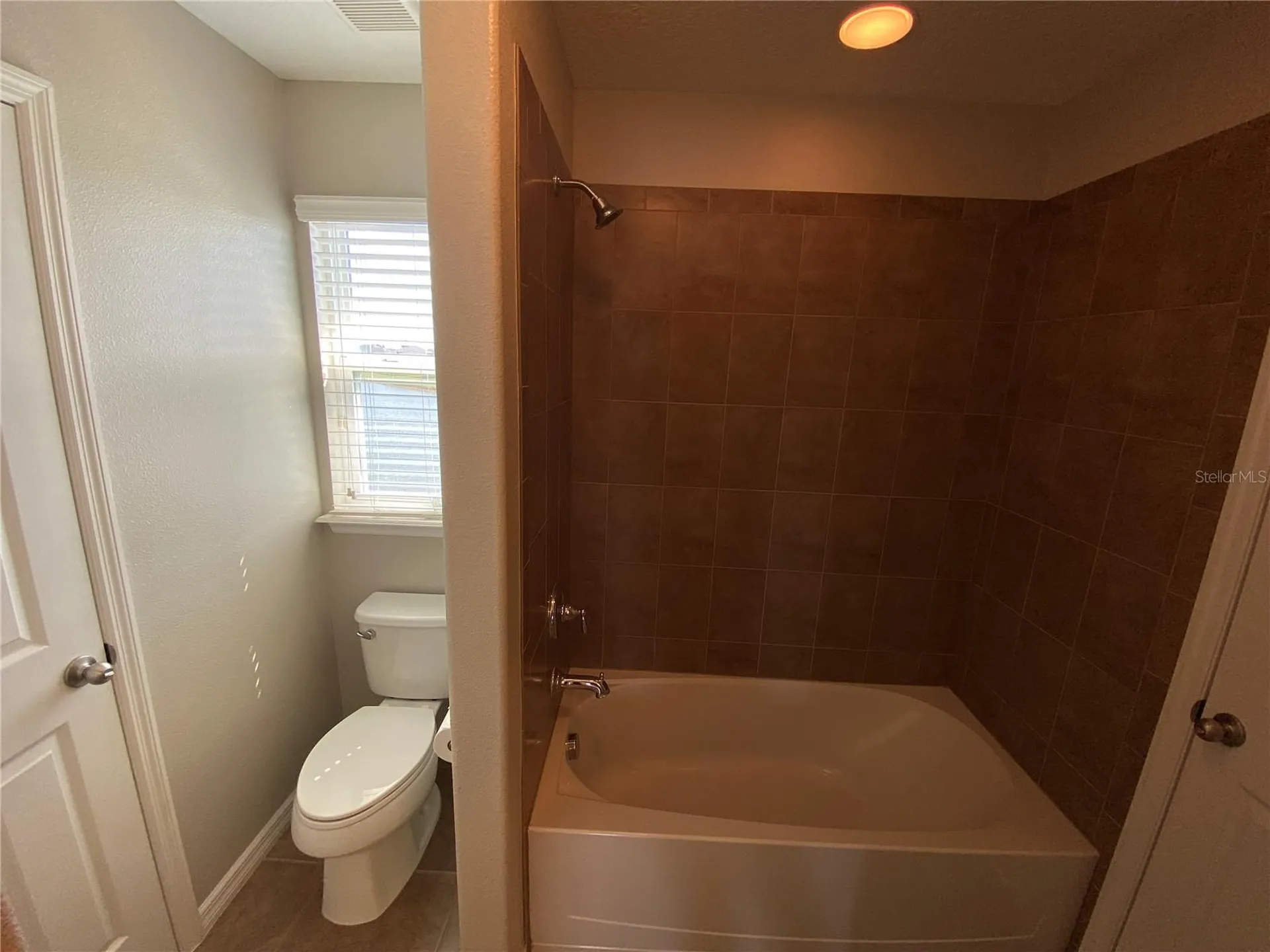 4408 Breeze Isle Lane Kissimmee FL 34744