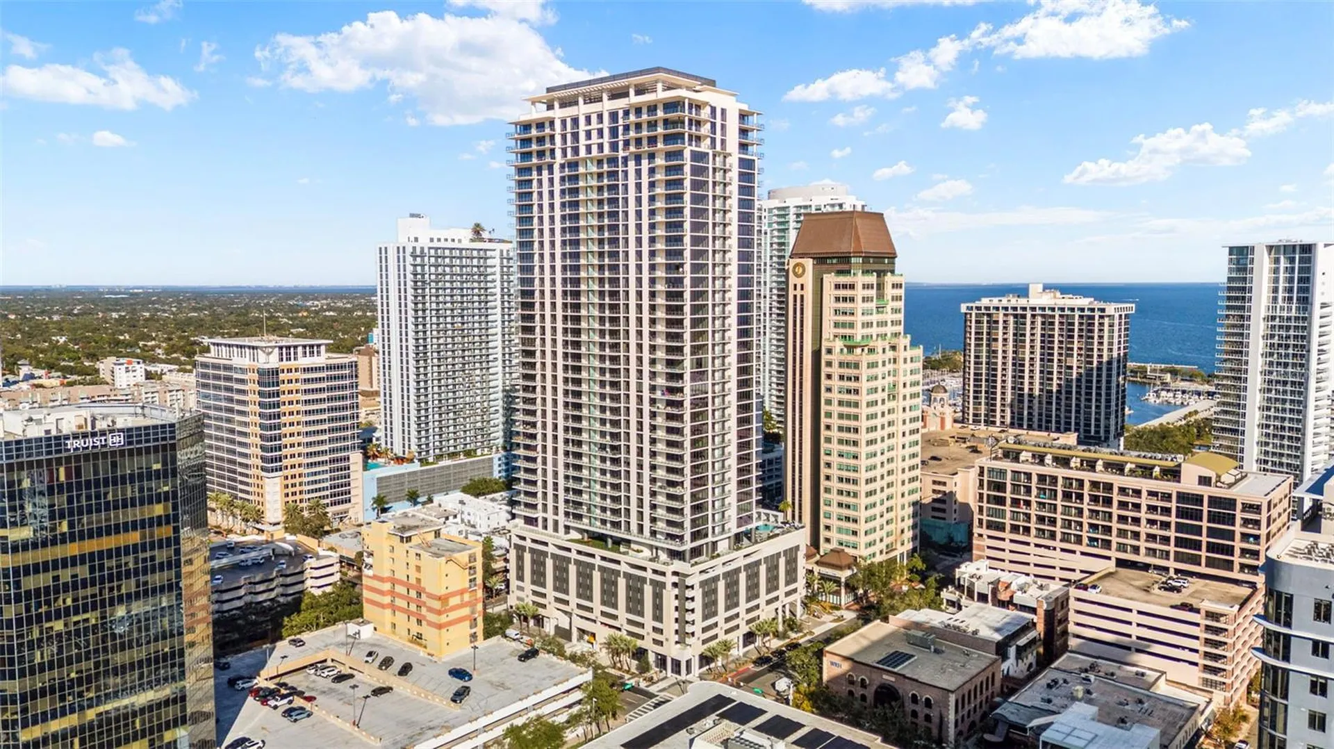 275 1st Avenue St Petersburg FL 33701