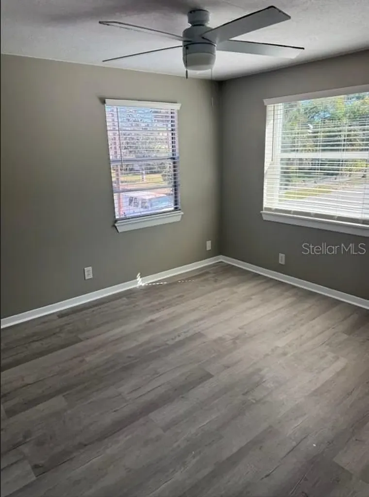 101 W Lemon Street Tarpon Springs FL 34689
