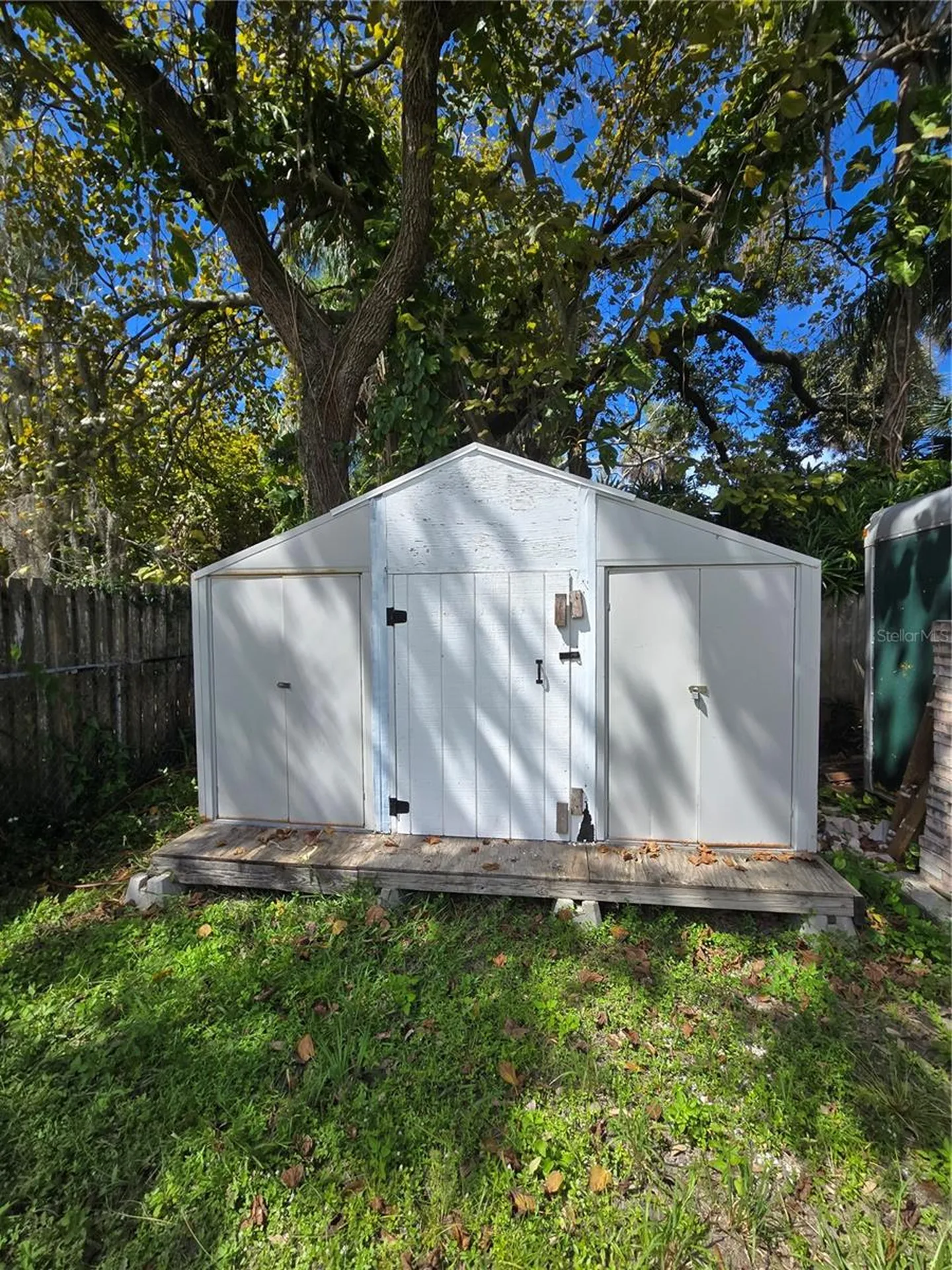 101 W Lemon Street Tarpon Springs FL 34689