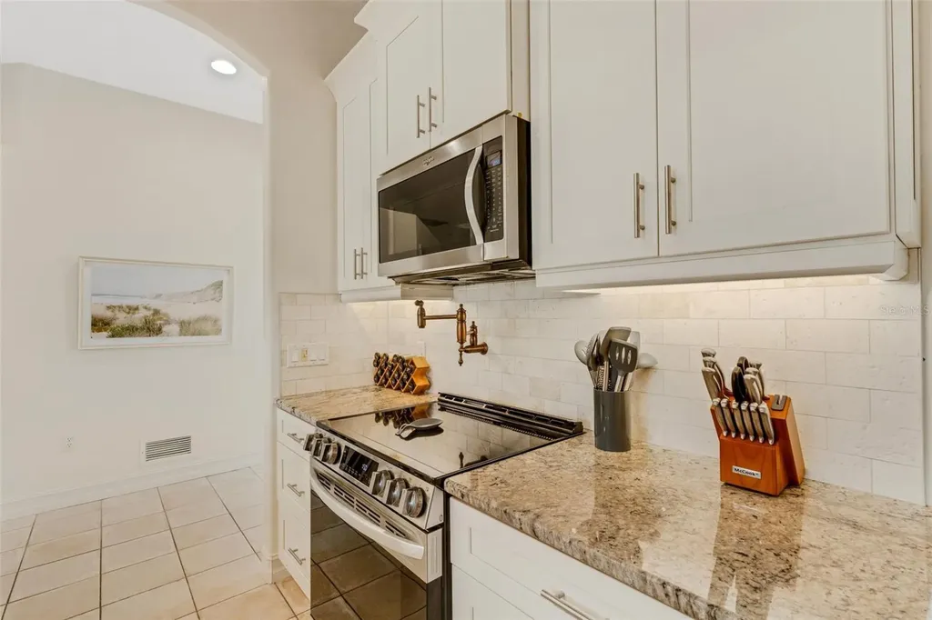 4801 Edgemont Court Sarasota FL 34233
