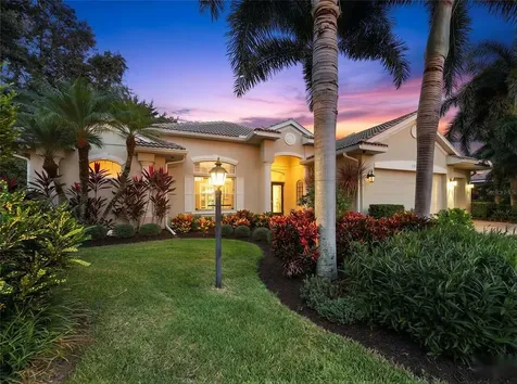4801 Edgemont Court Sarasota FL 34233