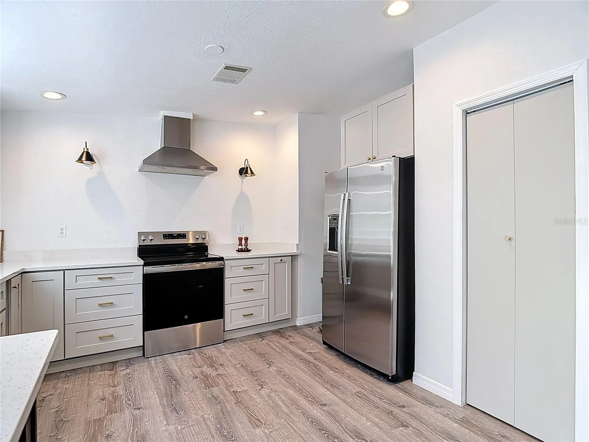 17420 Thomas Boulevard Hudson FL 34667