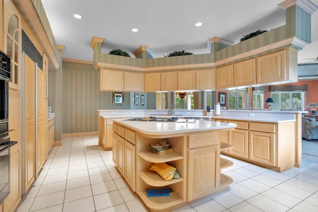 3300 Bridgefield Drive Lakeland FL 33803