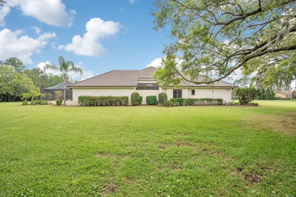 3300 Bridgefield Drive Lakeland FL 33803