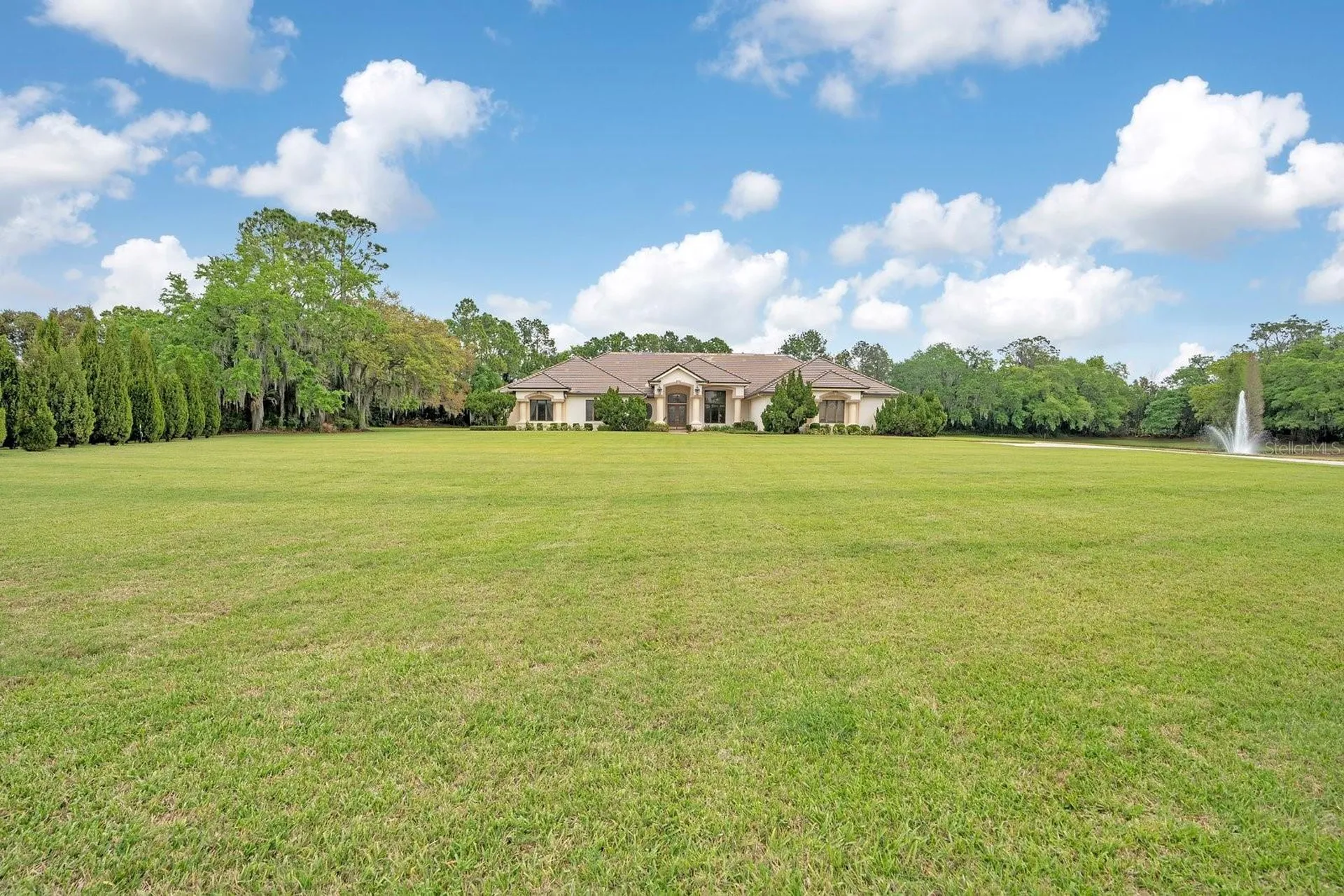 3300 Bridgefield Drive Lakeland FL 33803