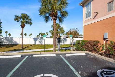 5000 Culbreath Key Way Tampa FL 33611