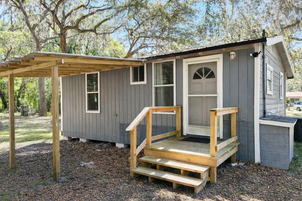 2211 SE 51st Street Gainesville FL 32641