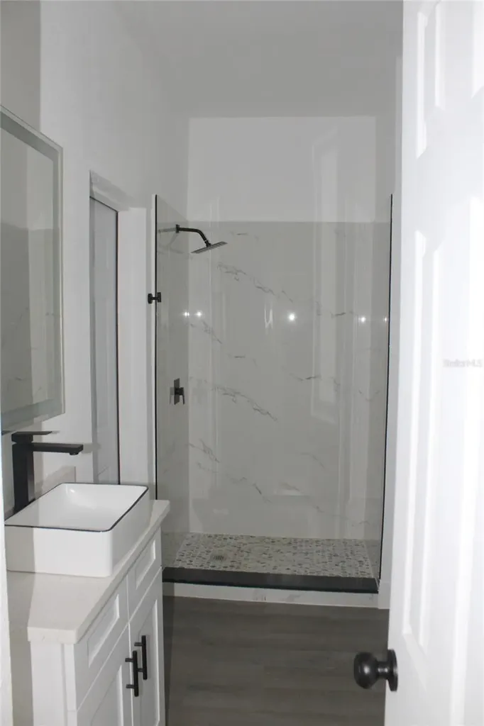 2708 W Elm Street Tampa FL 33614