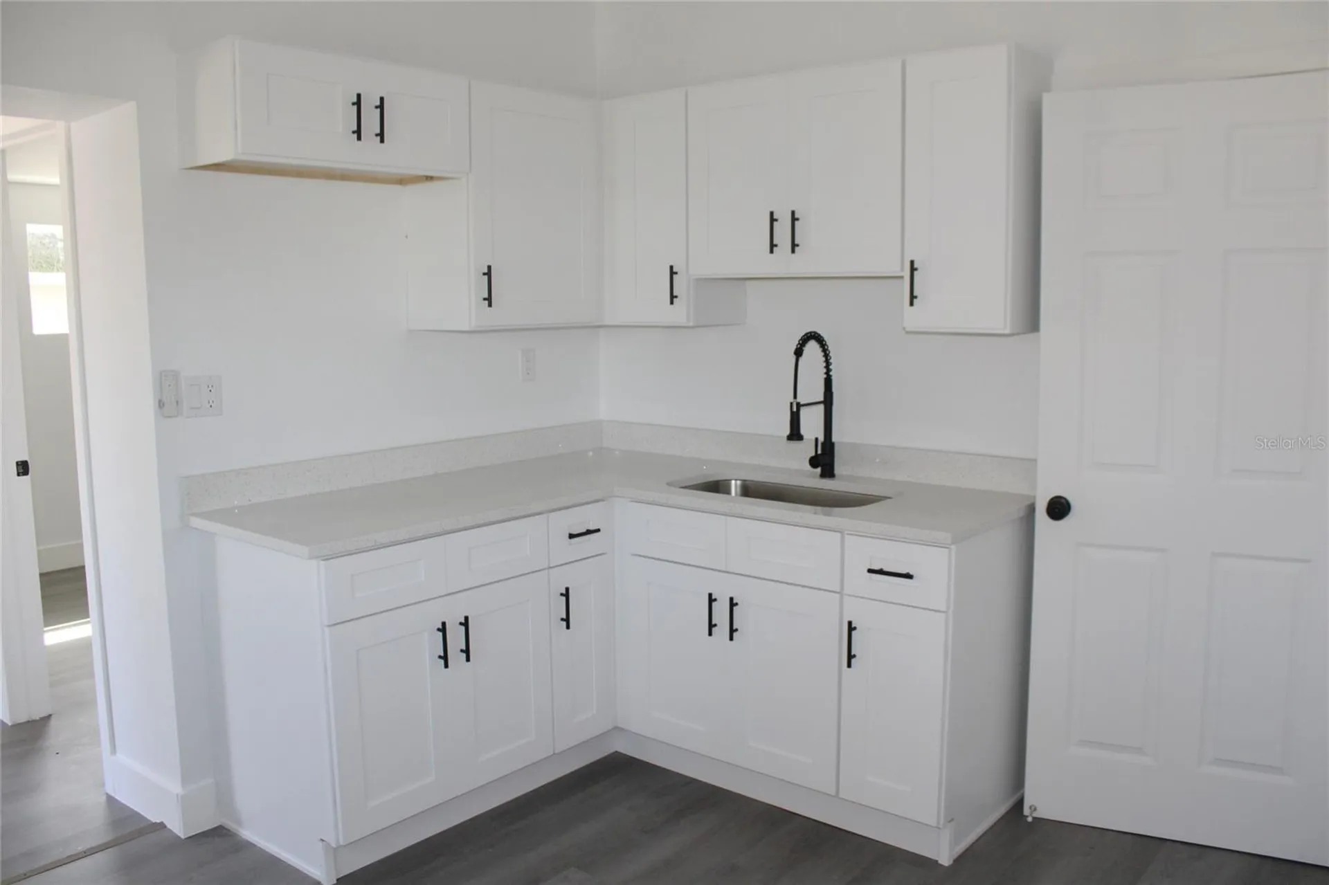 2708 W Elm Street Tampa FL 33614