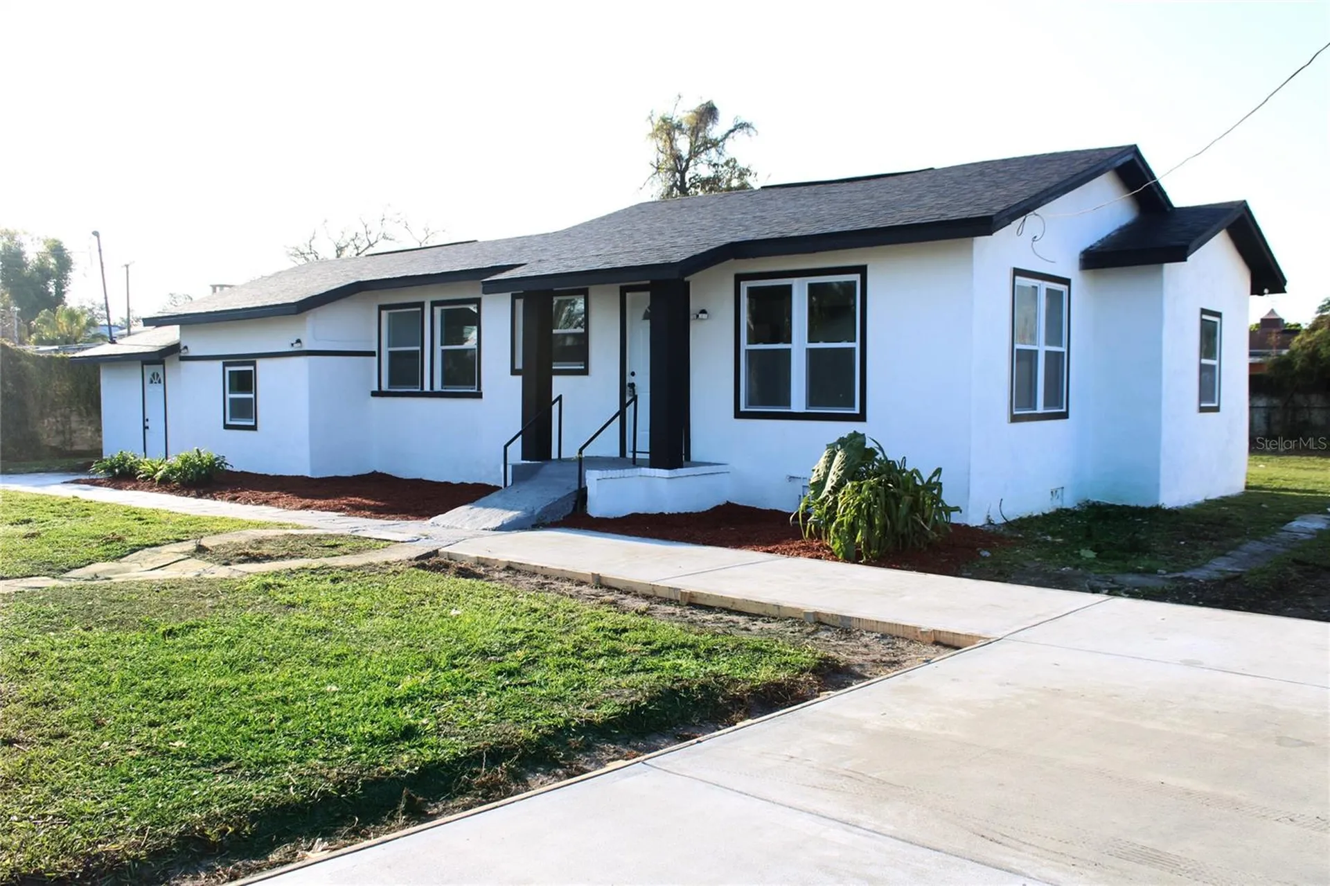 2708 W Elm Street Tampa FL 33614