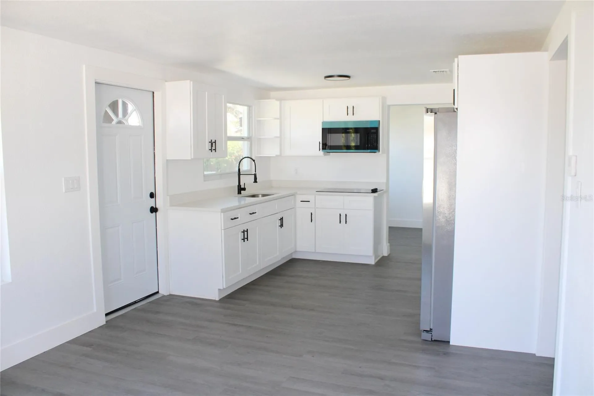 2708 W Elm Street Tampa FL 33614