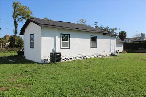 2708 W Elm Street Tampa FL 33614