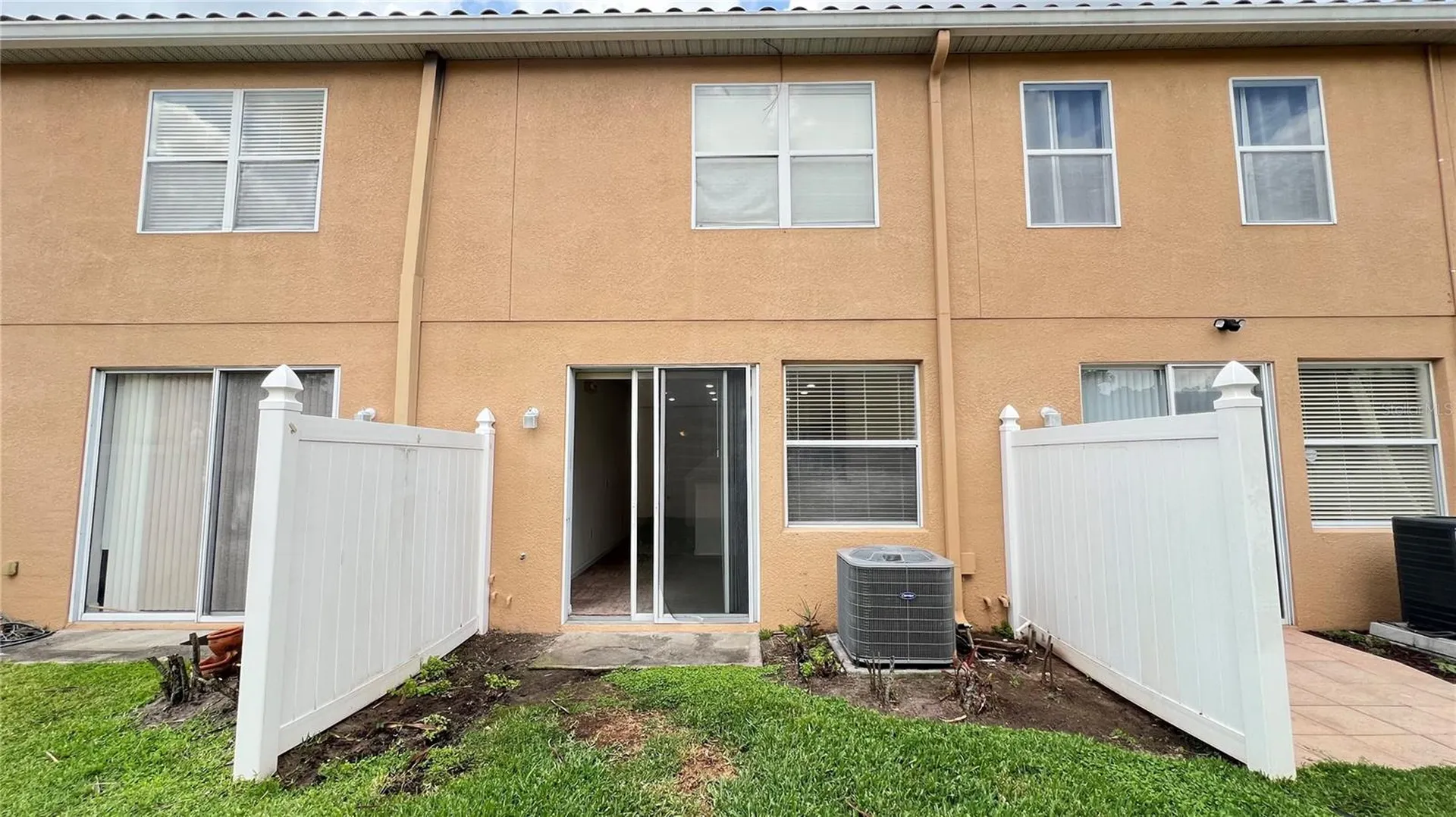 5215 Paradise Cay Circle Kissimmee FL 34746