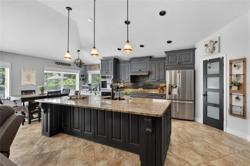 2040 Park Forest Boulevard Mount Dora FL 32757