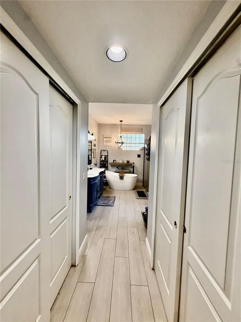 2040 Park Forest Boulevard Mount Dora FL 32757