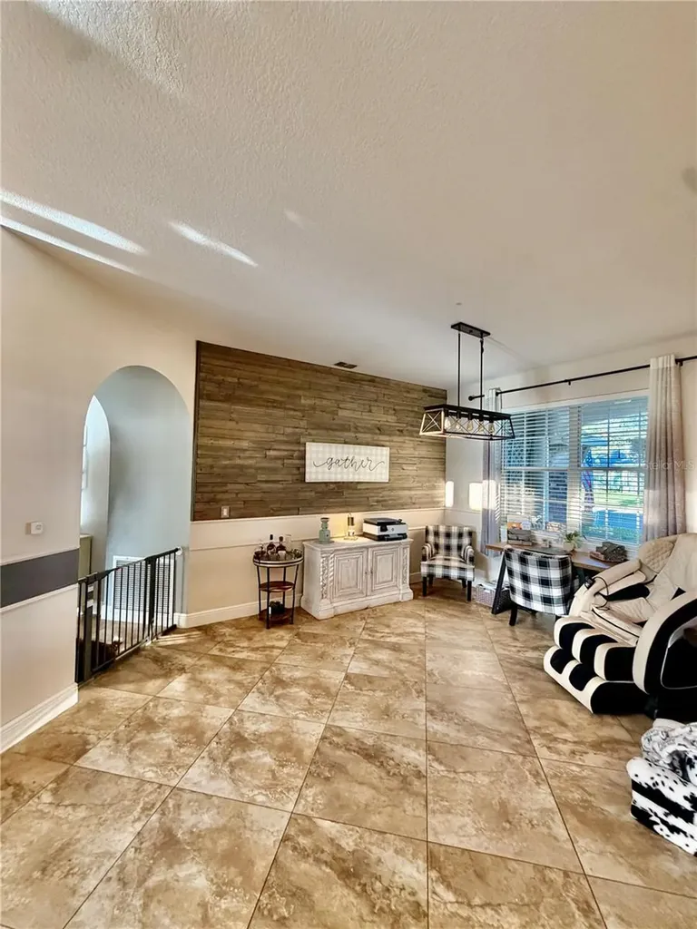 2040 Park Forest Boulevard Mount Dora FL 32757