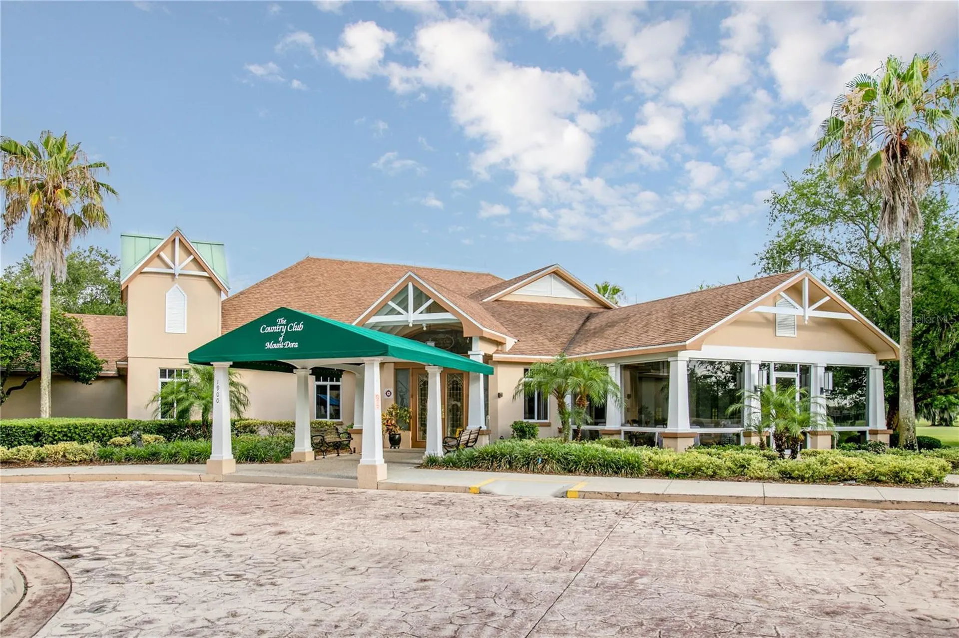 2040 Park Forest Boulevard Mount Dora FL 32757
