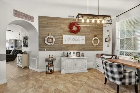 2040 Park Forest Boulevard Mount Dora FL 32757