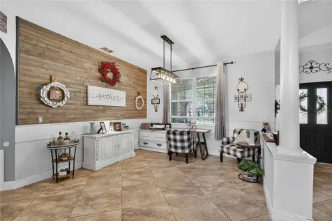 2040 Park Forest Boulevard Mount Dora FL 32757