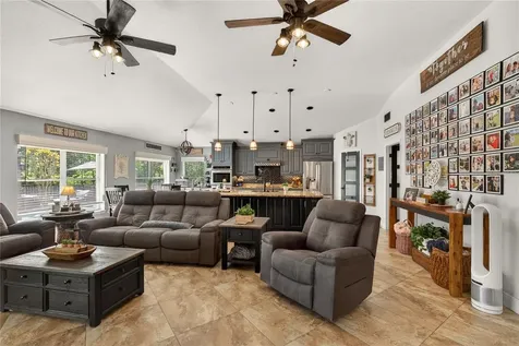 2040 Park Forest Boulevard Mount Dora FL 32757